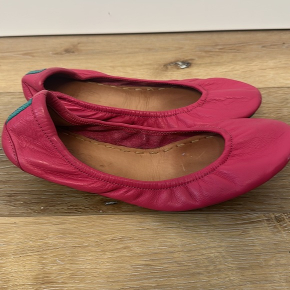 TIEKS- Fuschia Ballet Flats - Size 7 - Picture 7 of 12